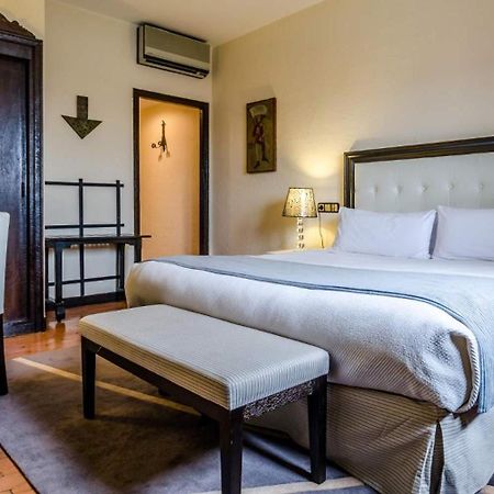 Hotel Temple Ponferrada Bagian luar foto