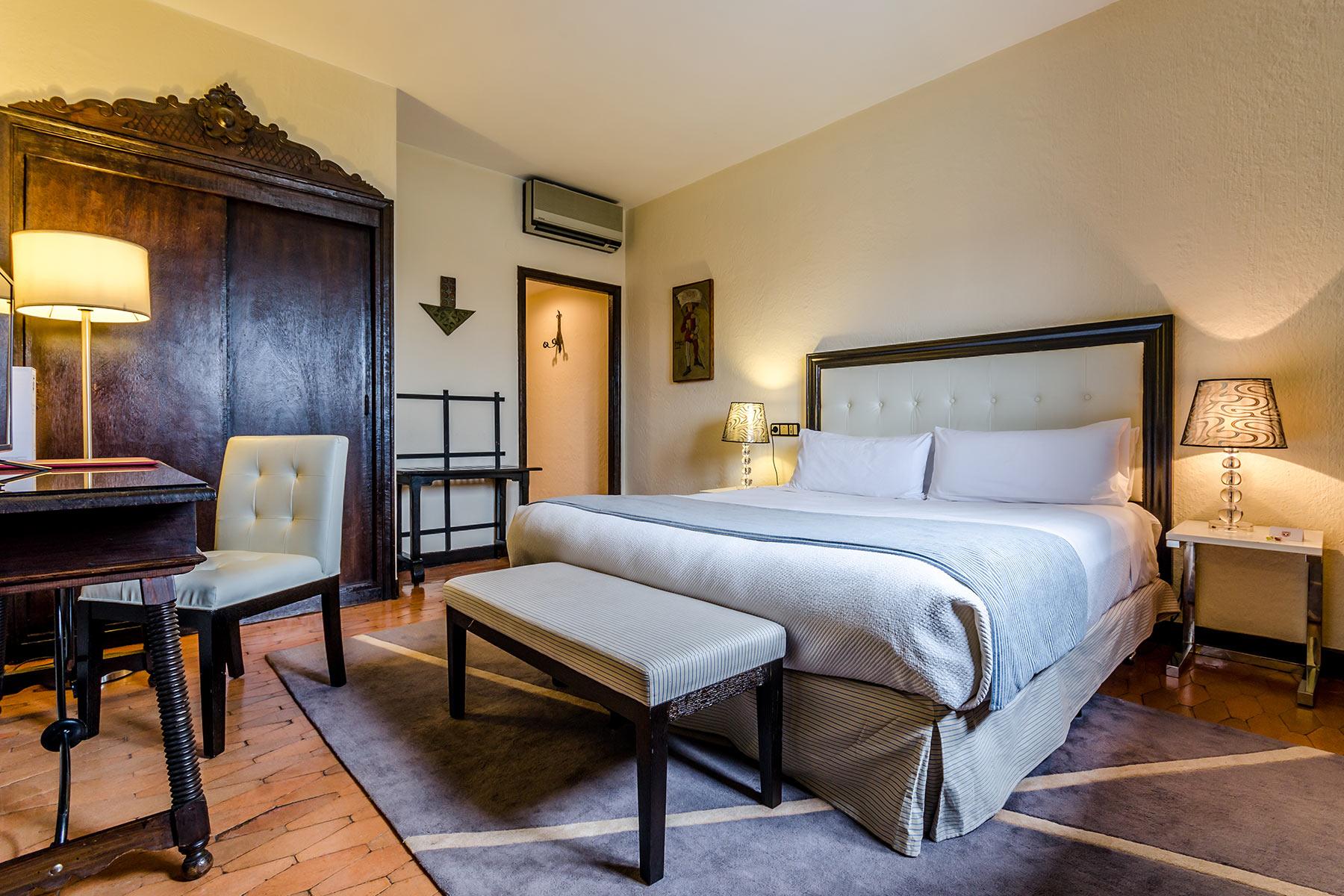 Hotel Temple Ponferrada Bagian luar foto