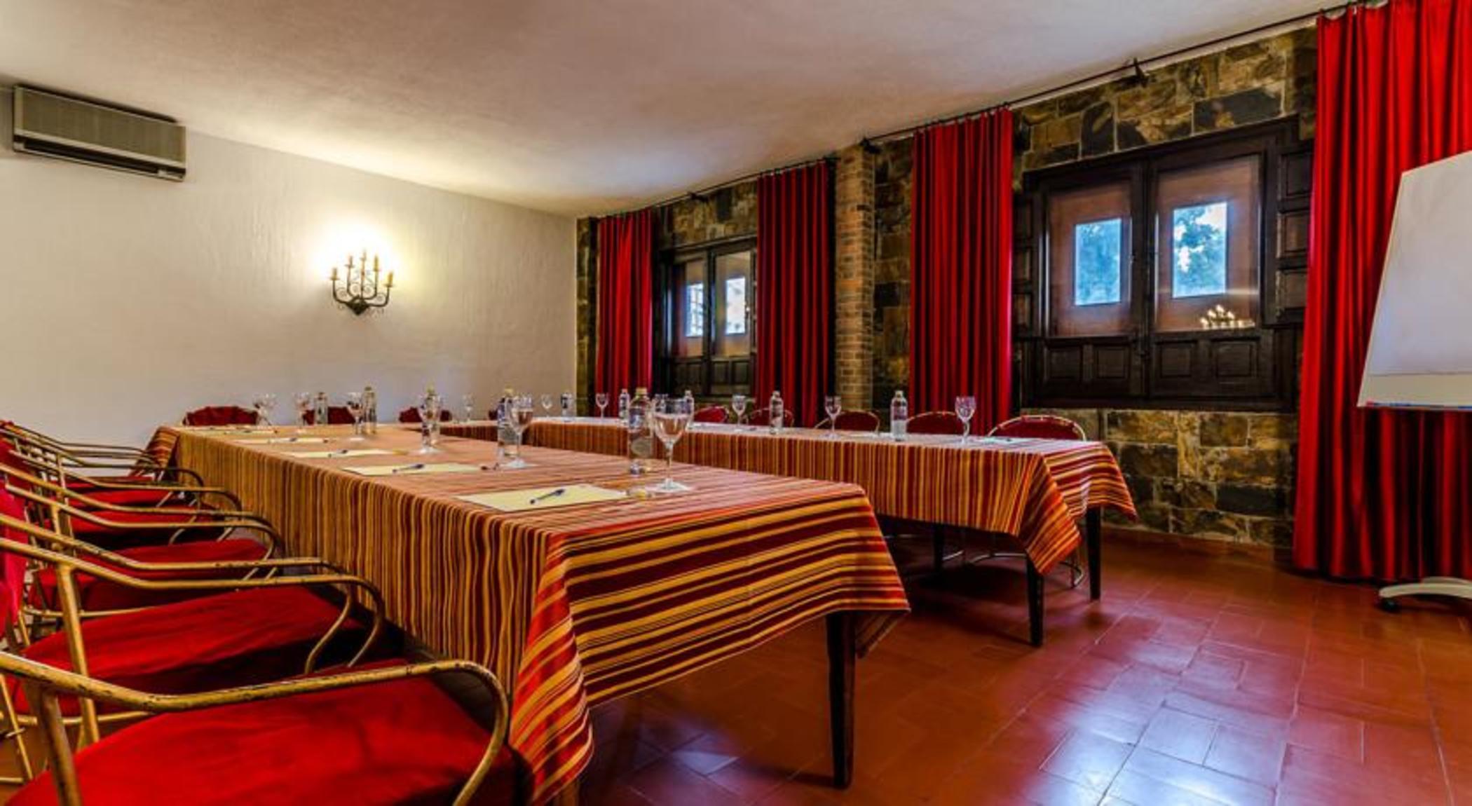 Hotel Temple Ponferrada Bagian luar foto