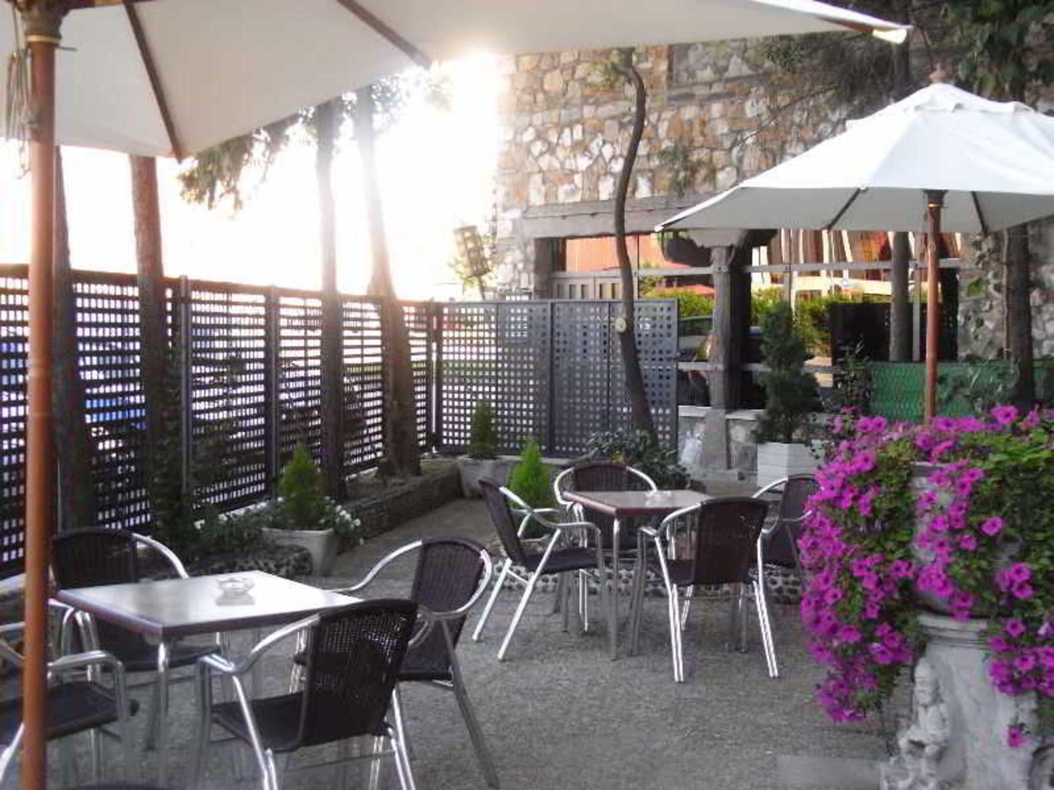 Hotel Temple Ponferrada Bagian luar foto