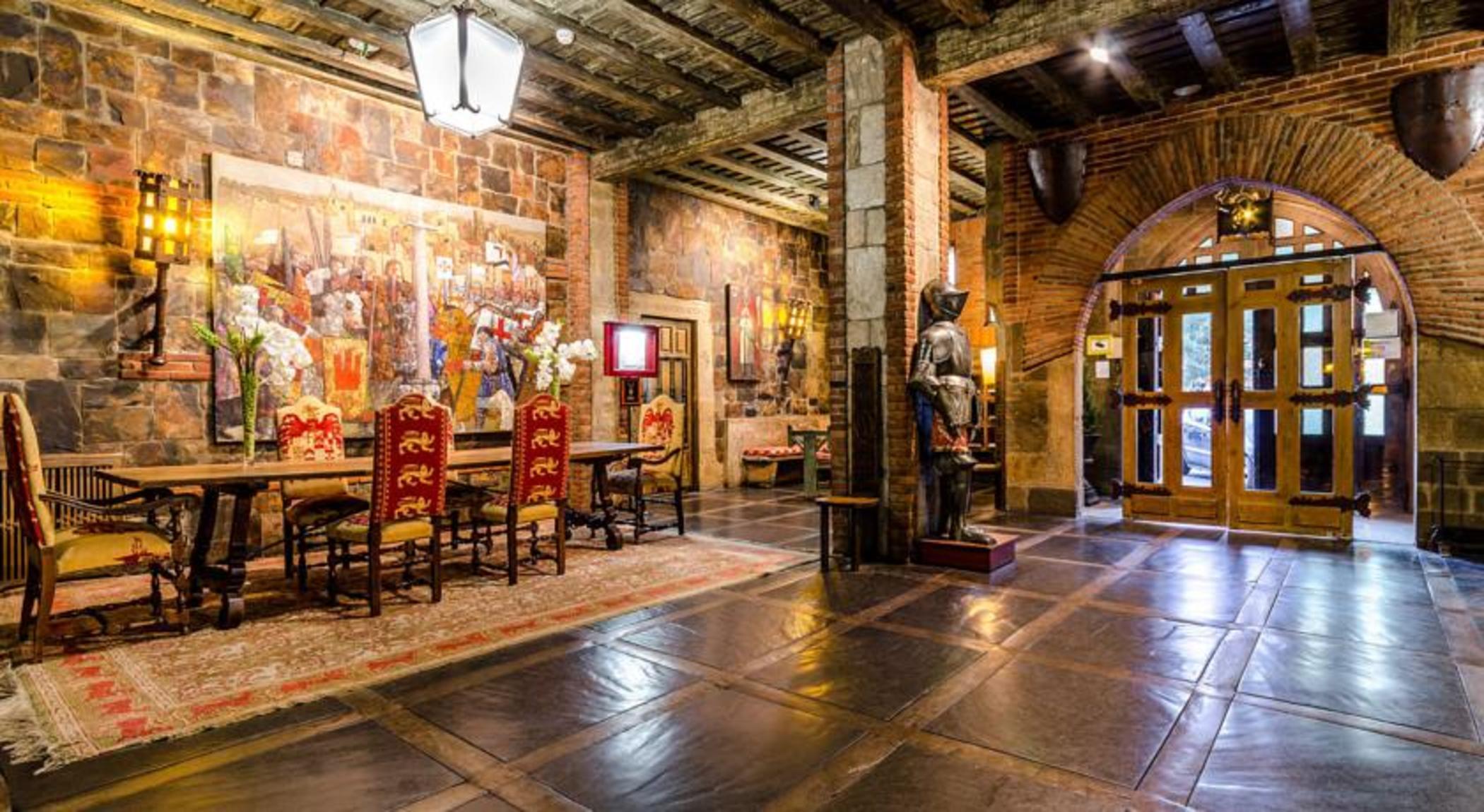 Hotel Temple Ponferrada Bagian luar foto