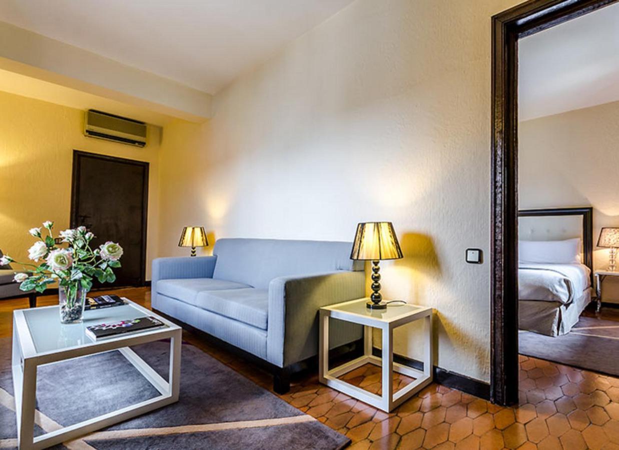 Hotel Temple Ponferrada Bagian luar foto