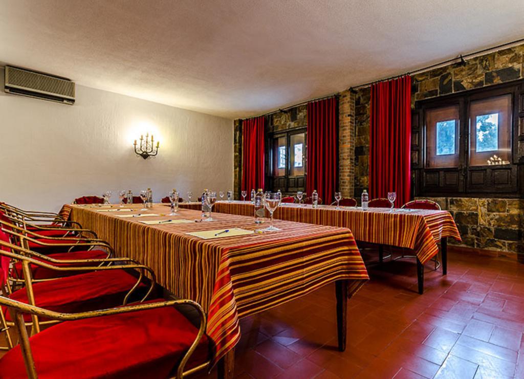 Hotel Temple Ponferrada Bagian luar foto